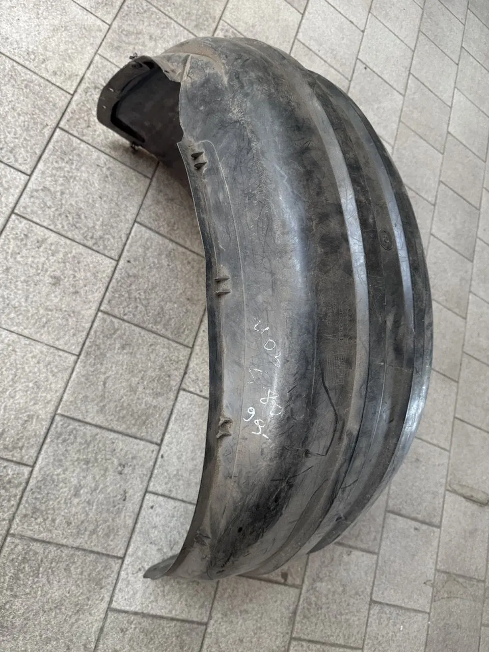 Защита крыла (подкрылок) задний правый Volvo S80 1 1998-2006