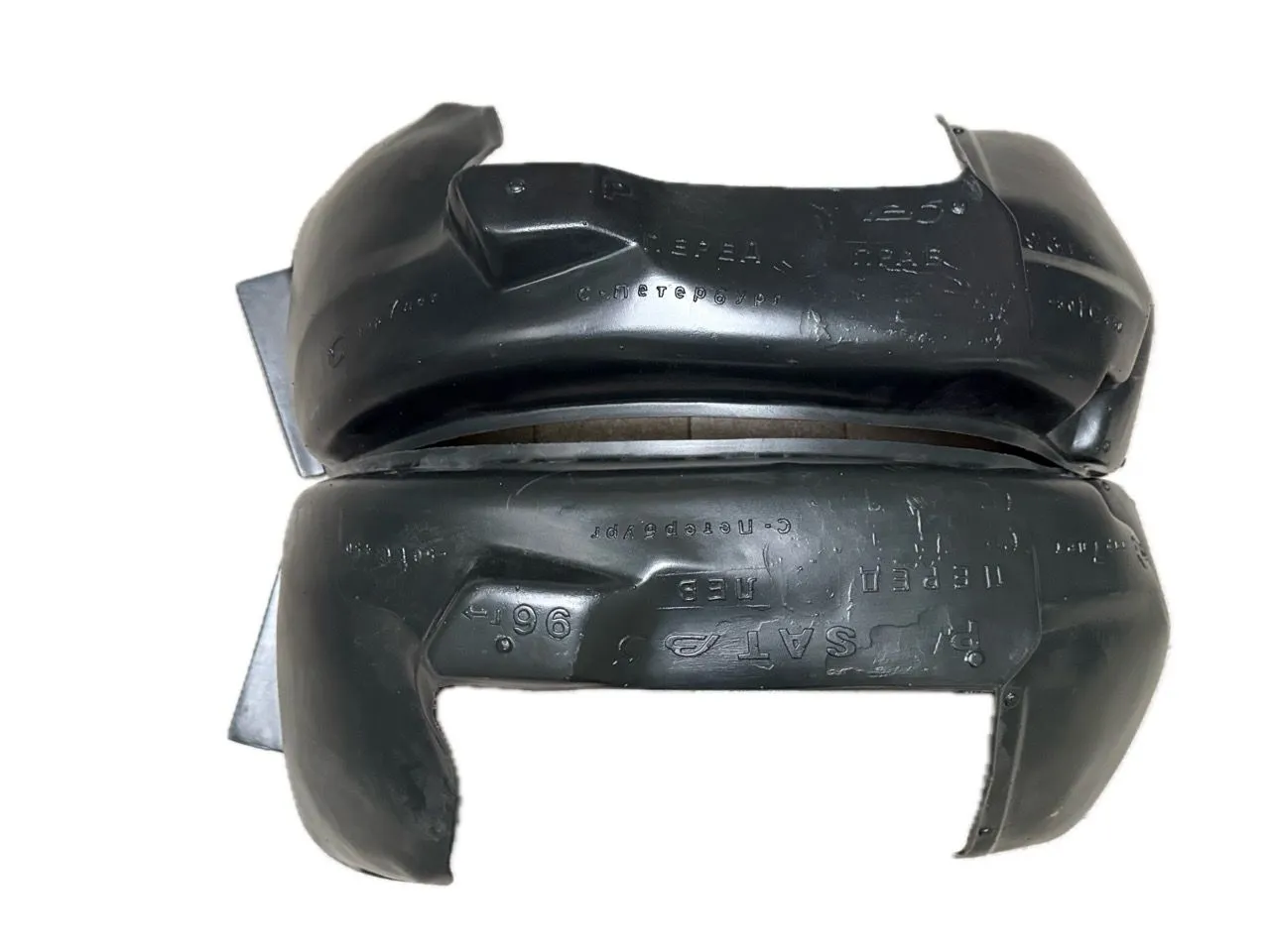 Защита передних крыльев пара 2шт Volkswagen Passat B5 1996-2000