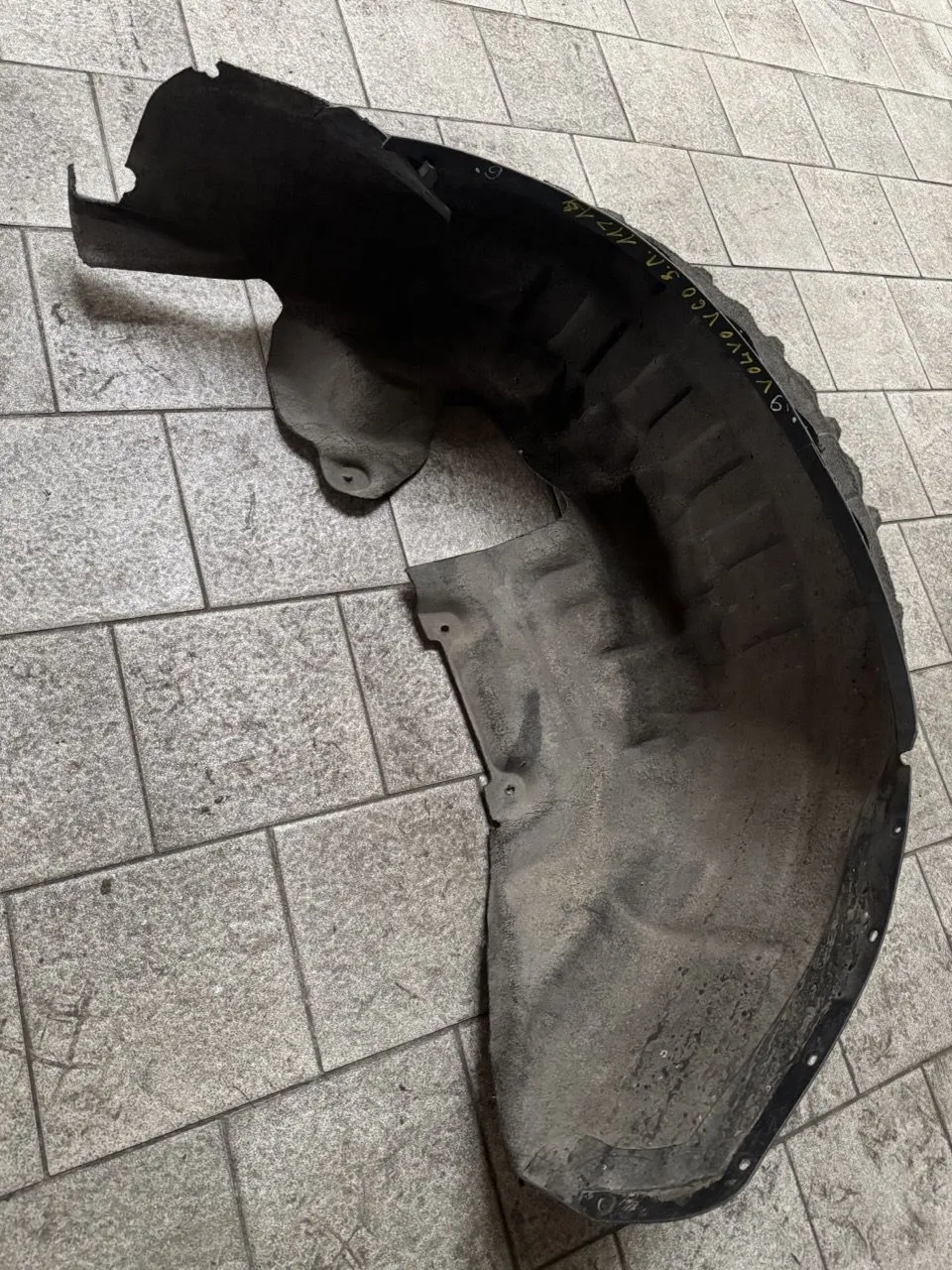 Защита крыла (подкрылок) задний левый Volvo V60 2010-