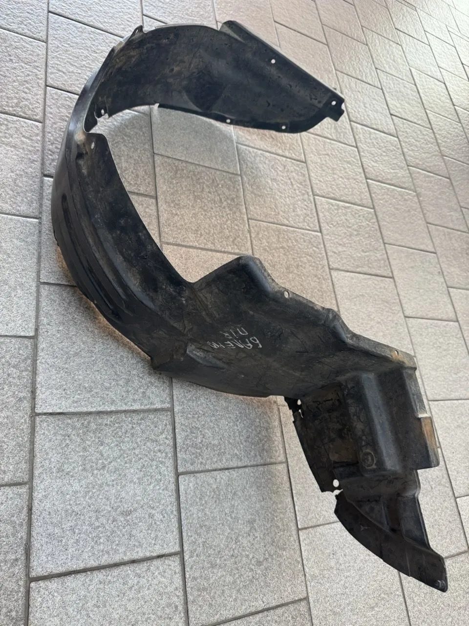 Защита крыла (подкрылок) передний правый Suzuki Baleno 1995-1998