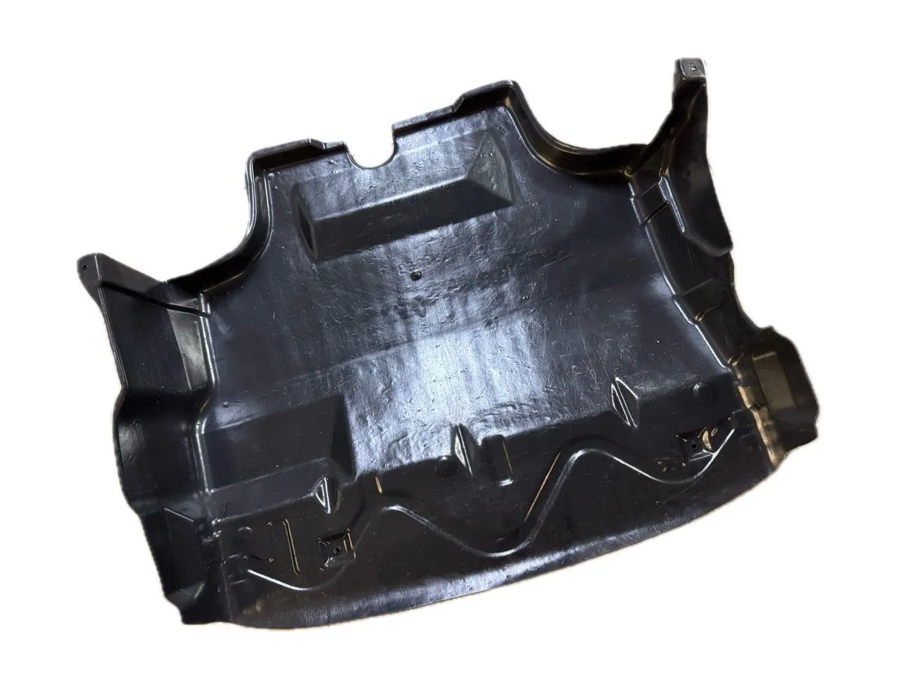 Пластиковая защита двигателя Ford Escort 5 1991-2002