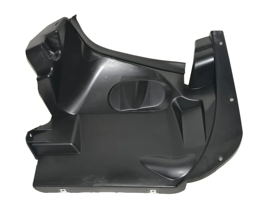 Защита крыла (подкрылок) передний правый Iveco Daily 2014- верхняя часть