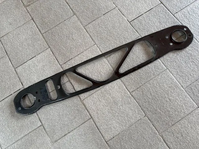 Балка передней панели нижняя BMW E36 1990-2000