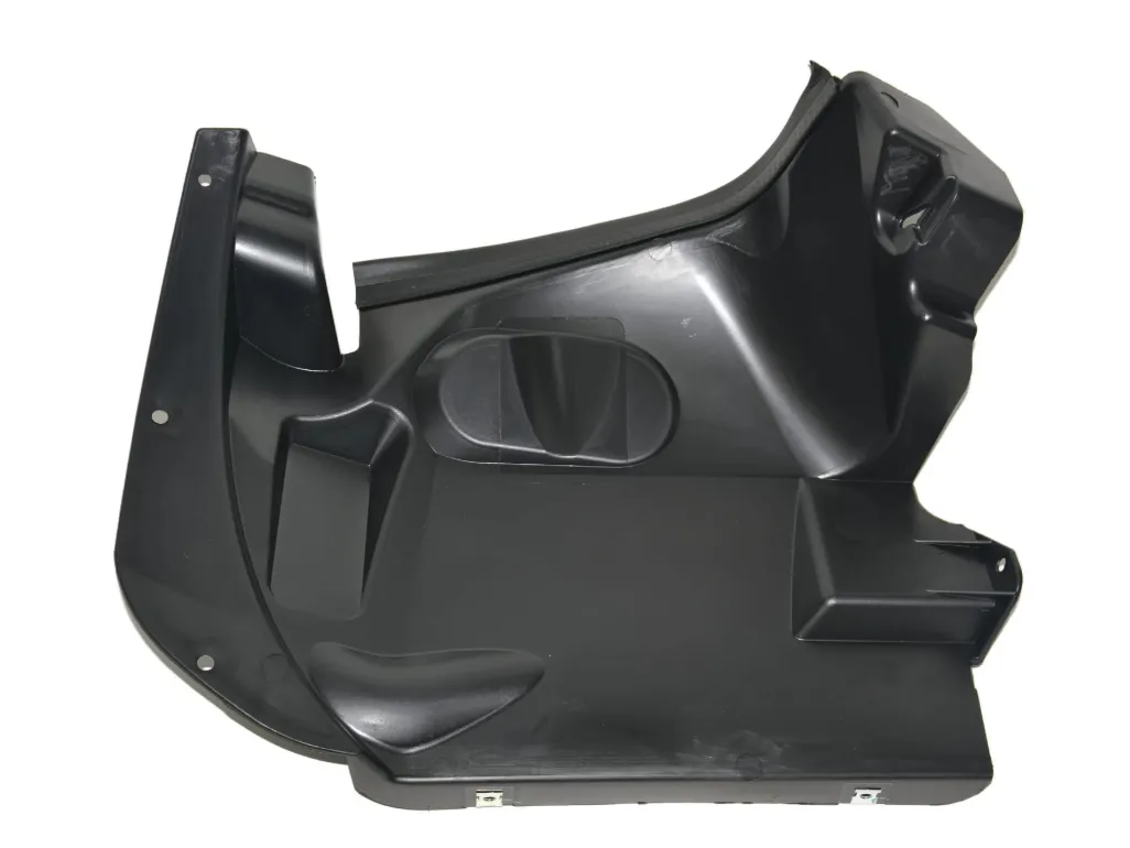 Защита крыла (подкрылок) передний правый Iveco Daily 2014- верхняя часть