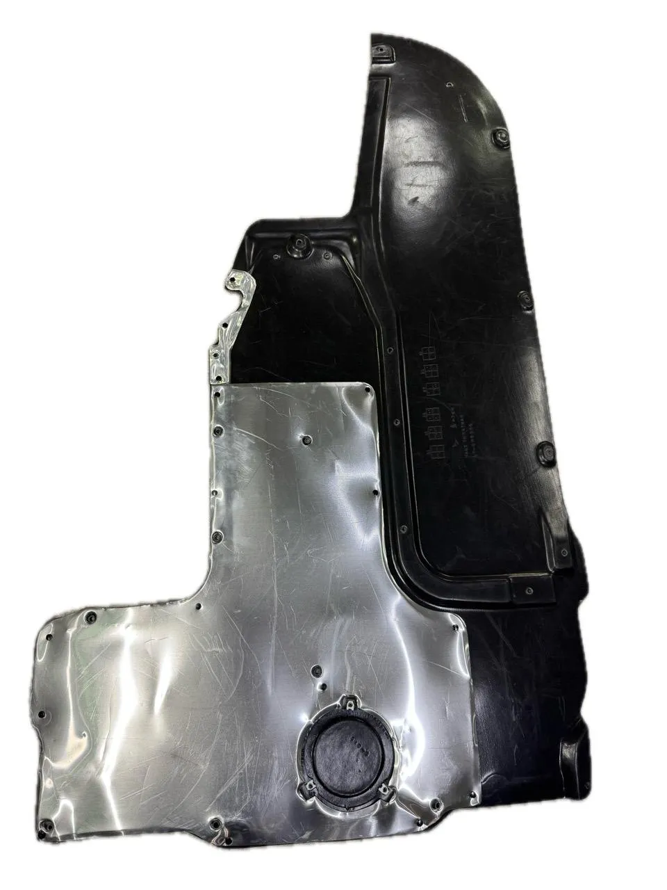 Пластиковая защита КПП BMW 7 серия (F01/F02) 2008-2015