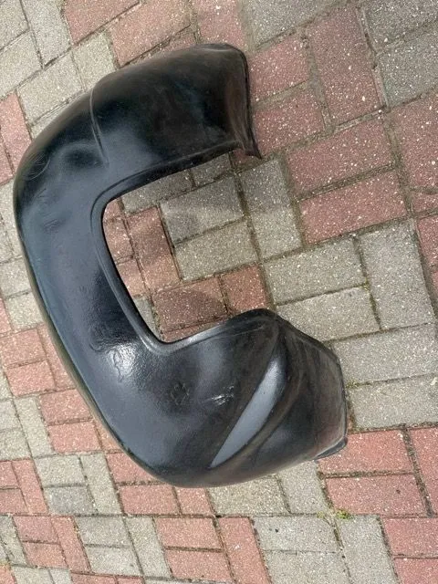 Защита крыла (подкрылок) передний правый Volkswagen Golf 2 1983-1992