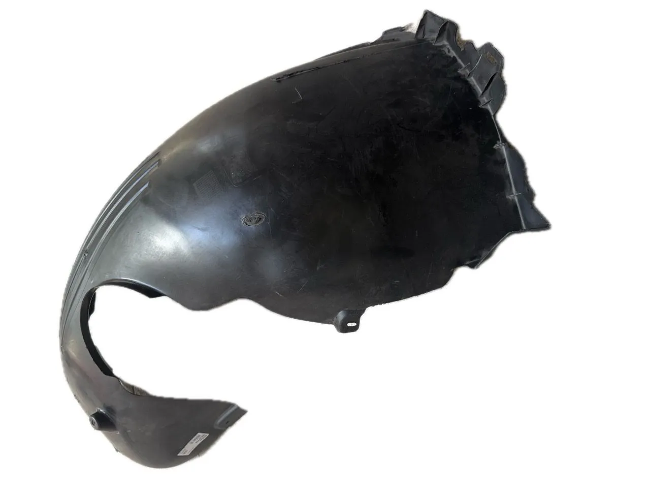 Защита крыла (подкрылок) передний правый Volkswagen Golf 7 2012-2020 задняя часть