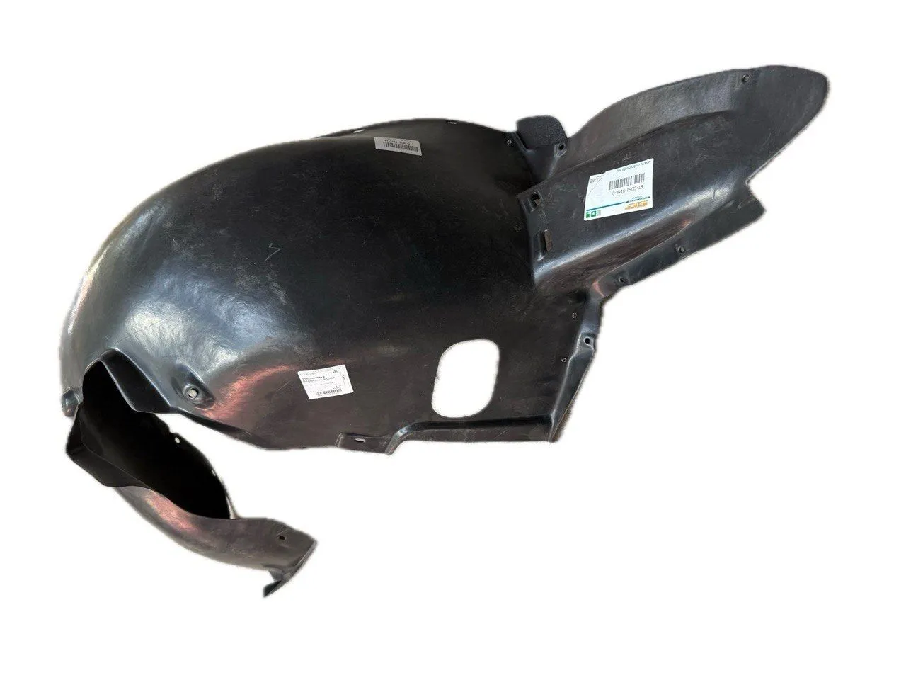 Защита крыла (подкрылок) передний левый Skoda Superb 2 2008-2015