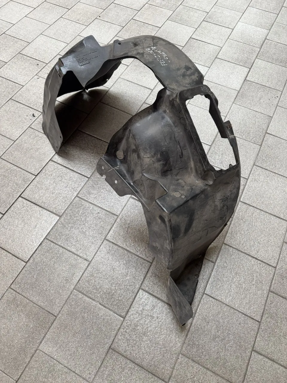 Защита крыла (подкрылок) передний левый Land Rover Freelander 1 1997-2006