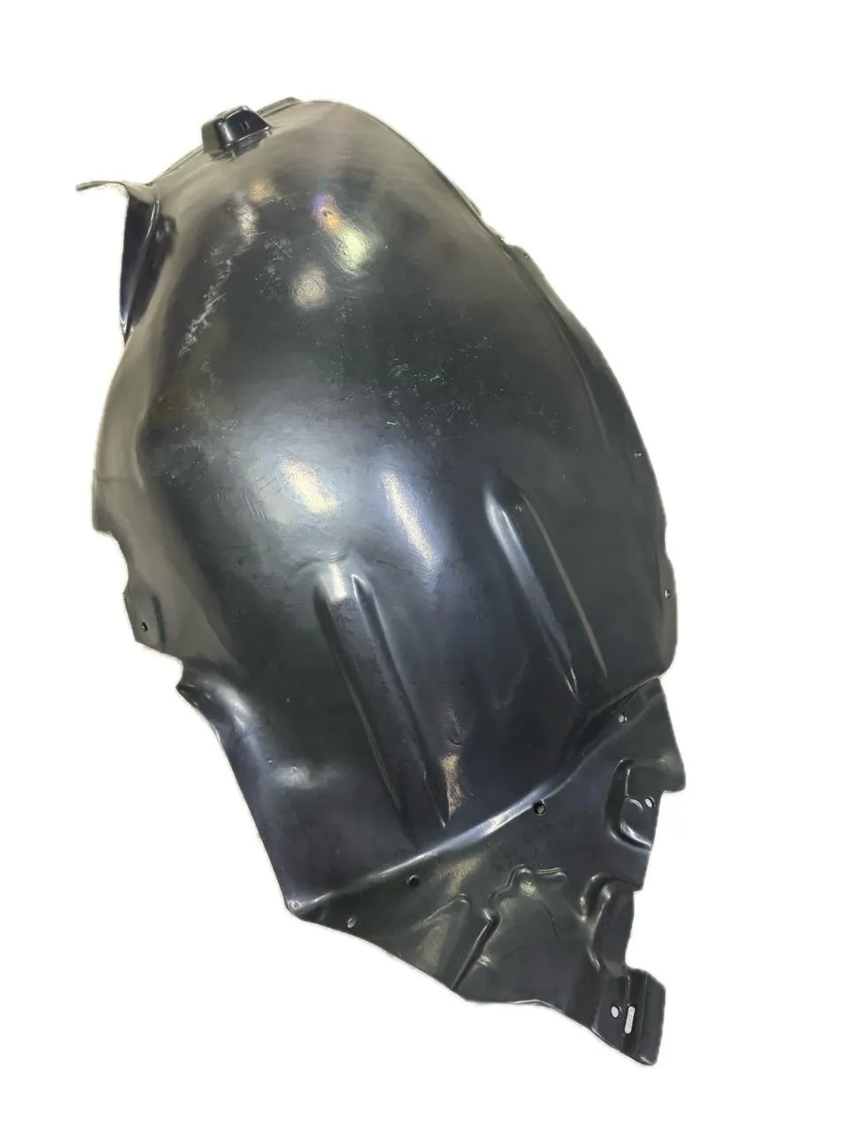 Защита крыла (подкрылок) передний левый Mercedes ML W164 2005-2011