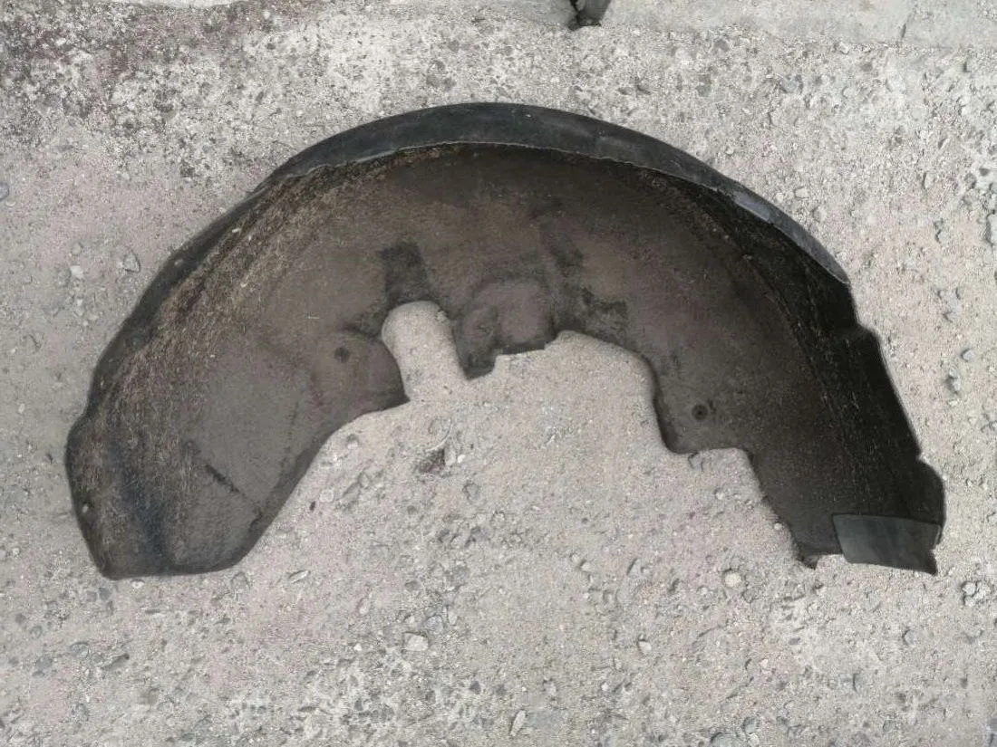 Защита крыла (подкрылок) задний правый Mercedes-Benz E-Класс (212/207)