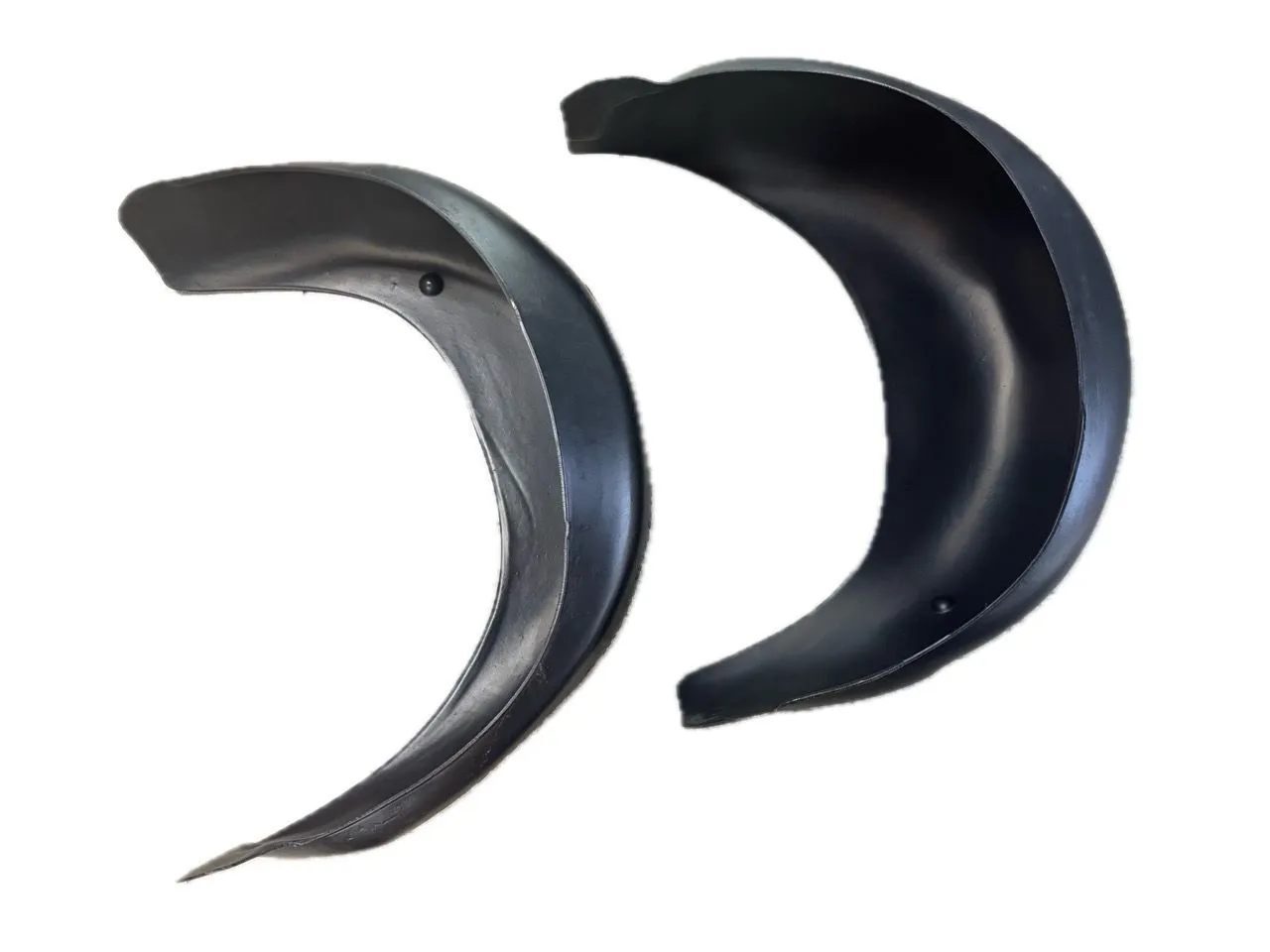 Защита задних крыльев пара 2шт Opel Omega B 1994-2004 универсал