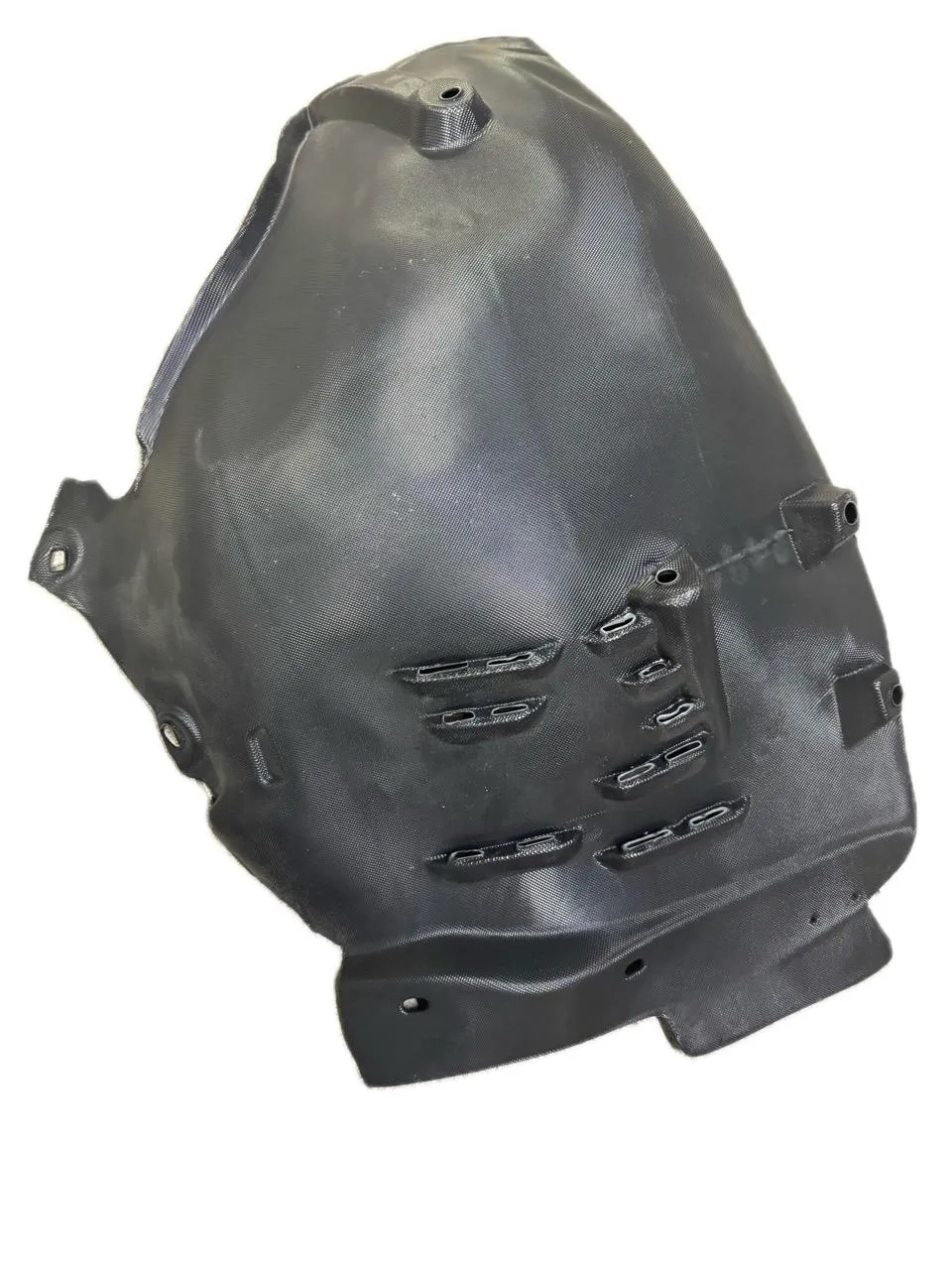 Защита крыла (подкрылок) передний левый Mercedes E W211 2002-2009 передняя часть