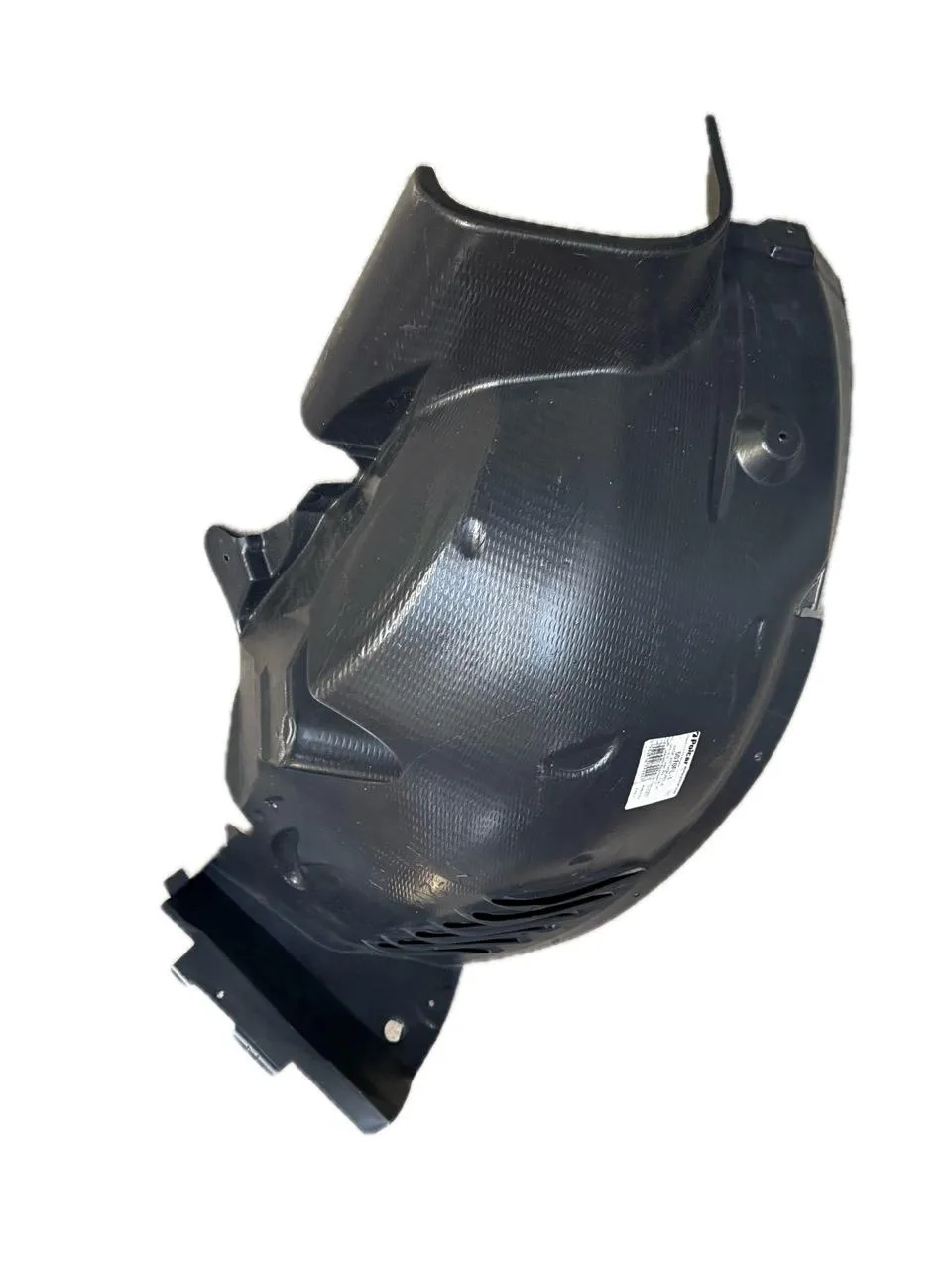 Защита крыла (подкрылок) передний левый Mercedes C W204 2006-2015 передняя часть