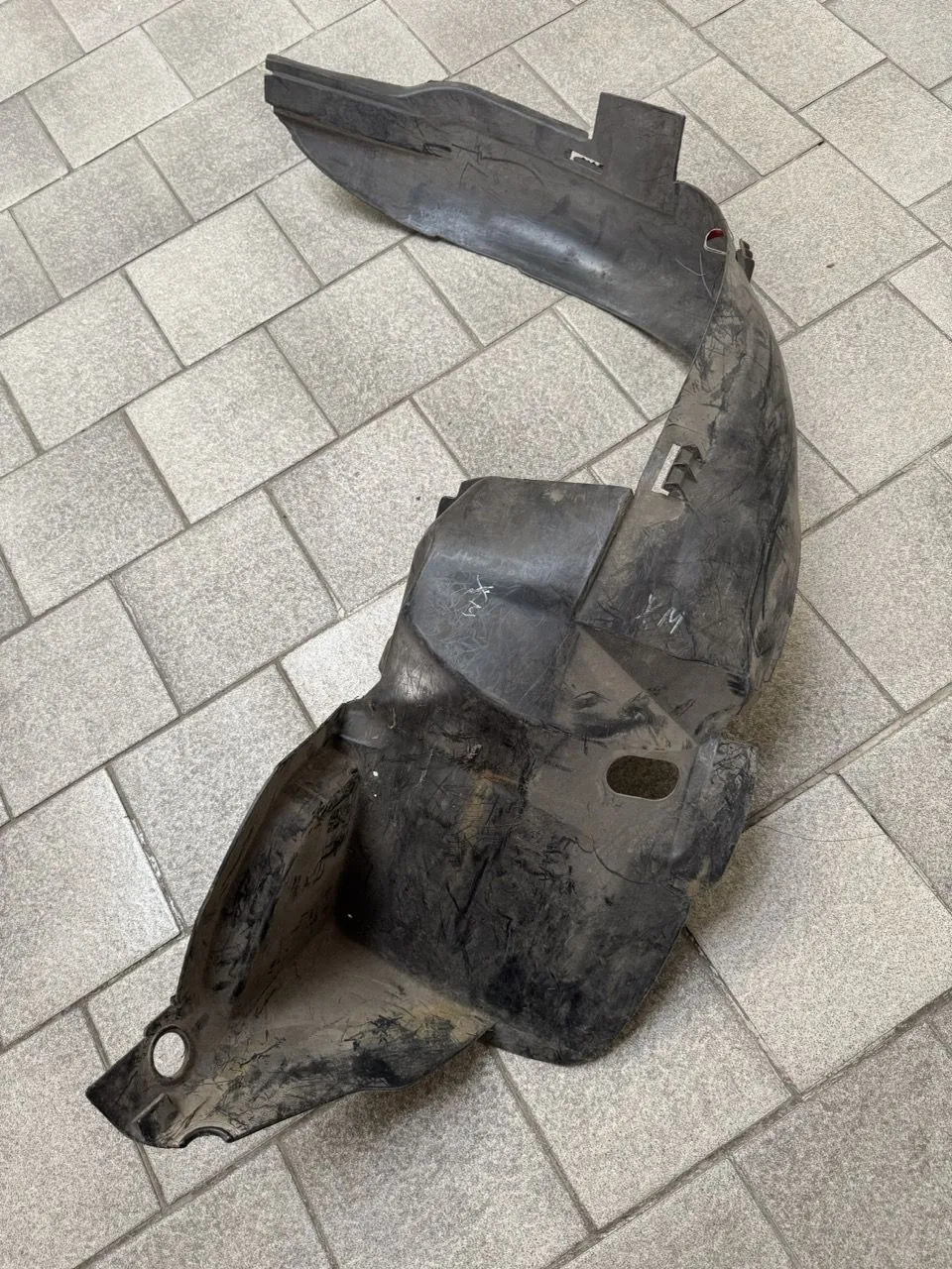 Защита крыла (подкрылок) передний левый Citroen XM 2 1994-2000