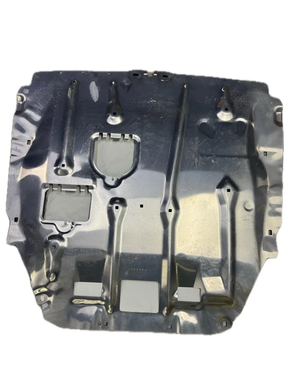 Алюминиевая защита двигателя BMW X1 F48 2015-2022.