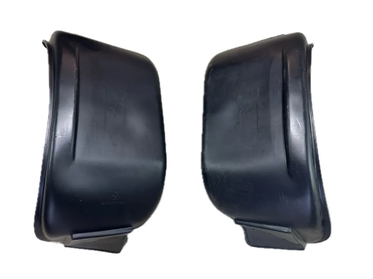 Защита задних крыльев пара 2шт Iveco daily 4 2007-2011 спарка