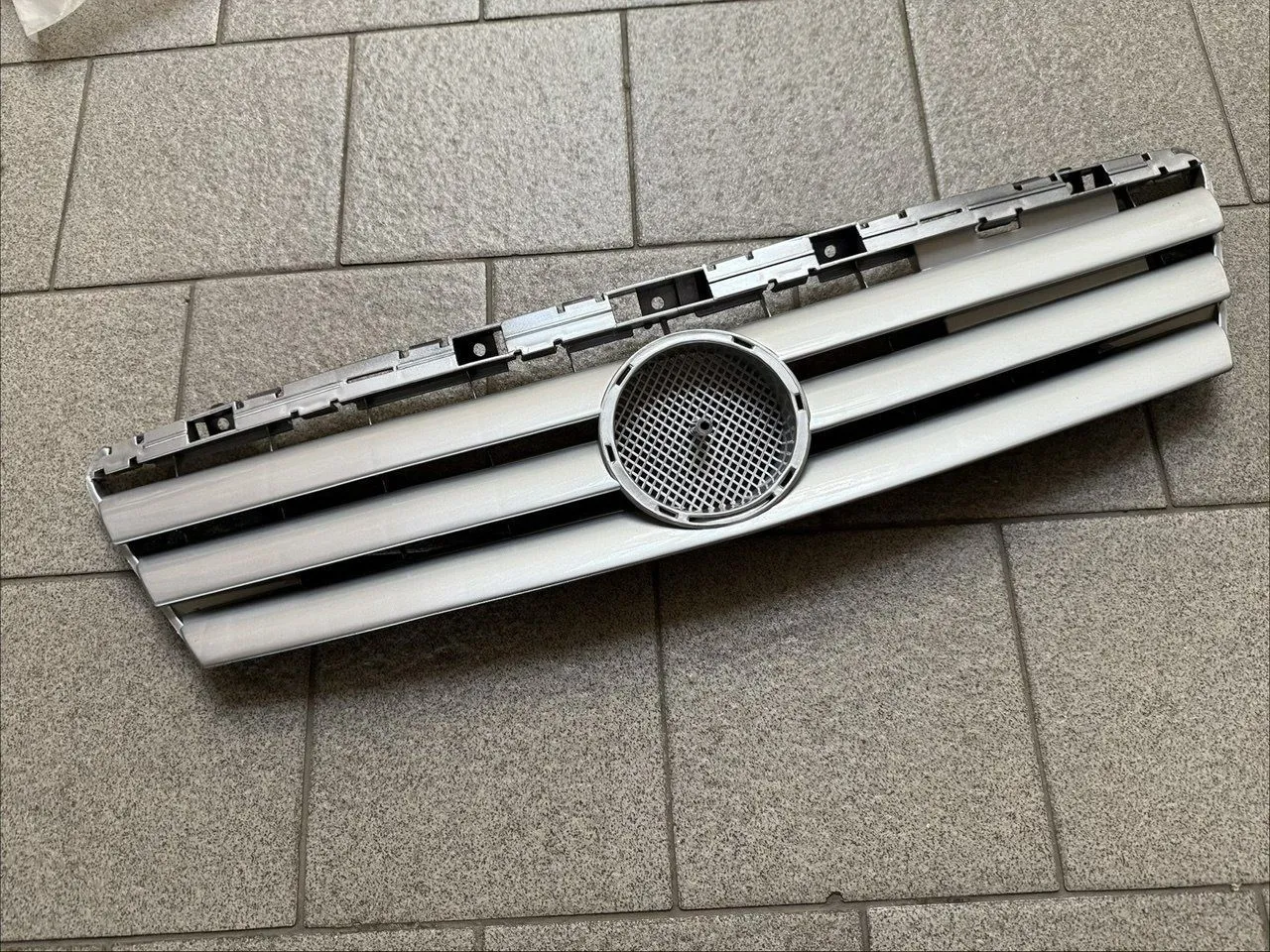 Решетка радиатора Mercedes A W168 1997-2001