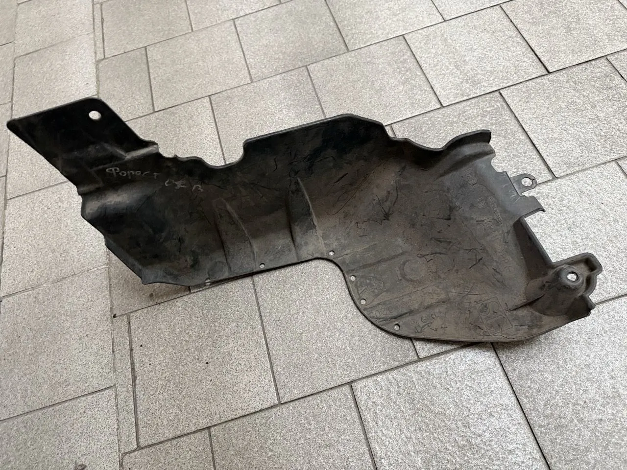 Пластиковая защита двигателя Subaru Forester SH 2007-2013 боковая левая