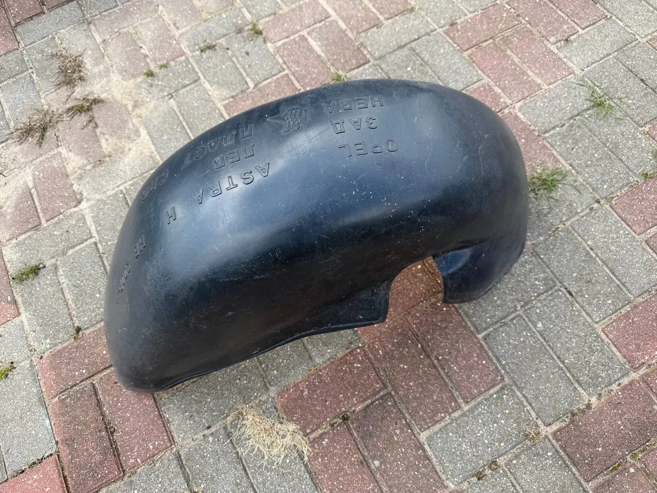 Защита крыла (подкрылок) задний левый Opel Astra H 2004-2014