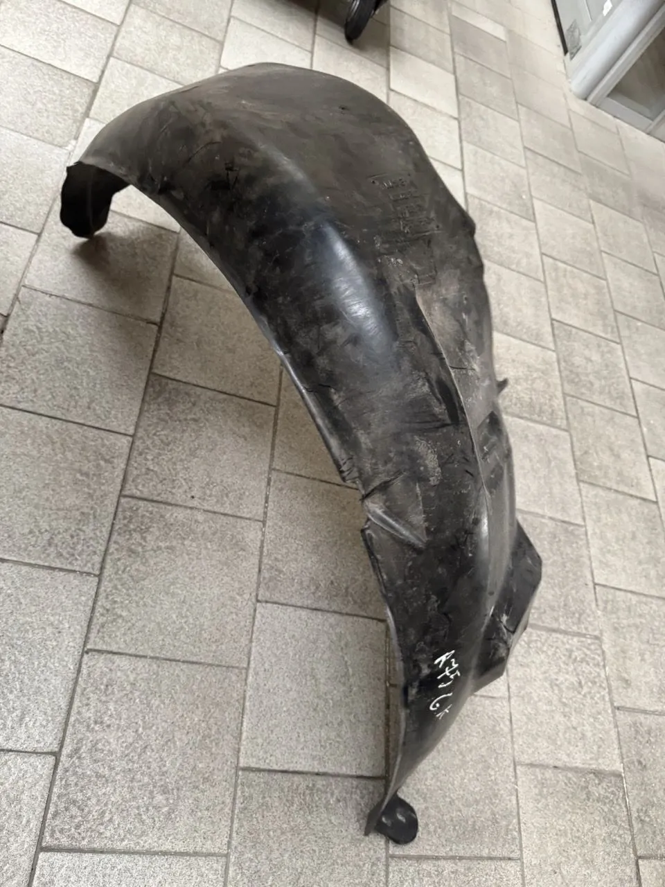 Защита крыла (подкрылок) задний левый Rover 75 1999-2005