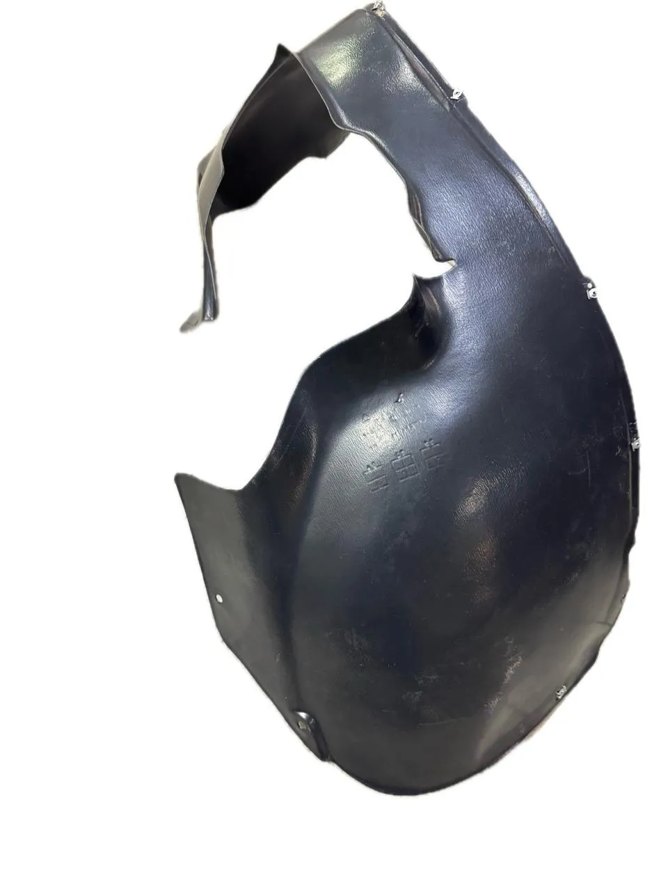 Защита крыла (подкрылок) передний правый Chrysler Pacifica 2003-2008