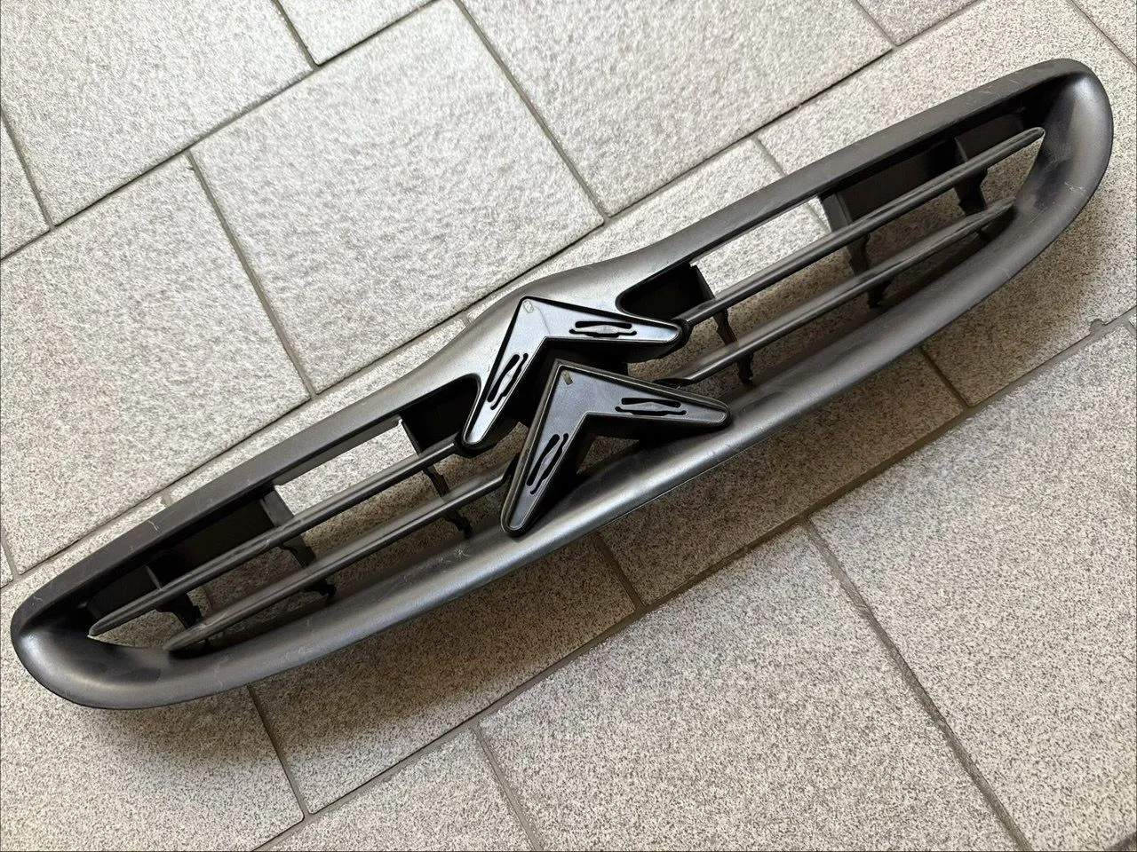 Решетка радиатора Citroen Saxo 1996-1999