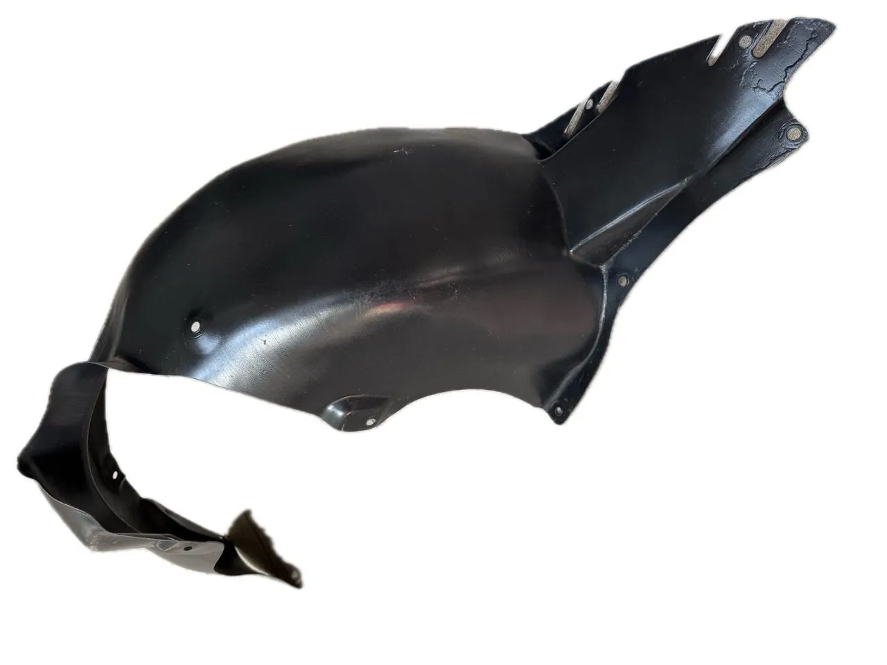 Защита крыла (подкрылок) передний левый Volkswagen Polo Sedan