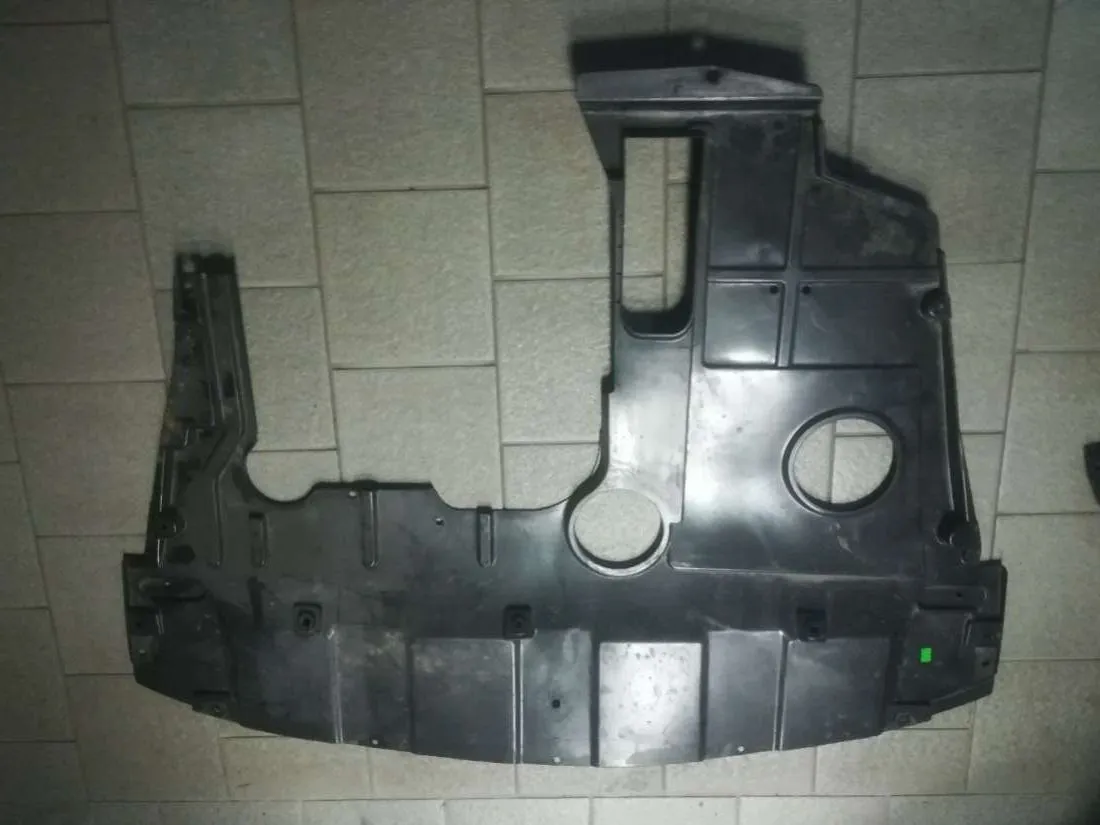 Пластиковая защита двигателя Geely Emgrand x7 2011-