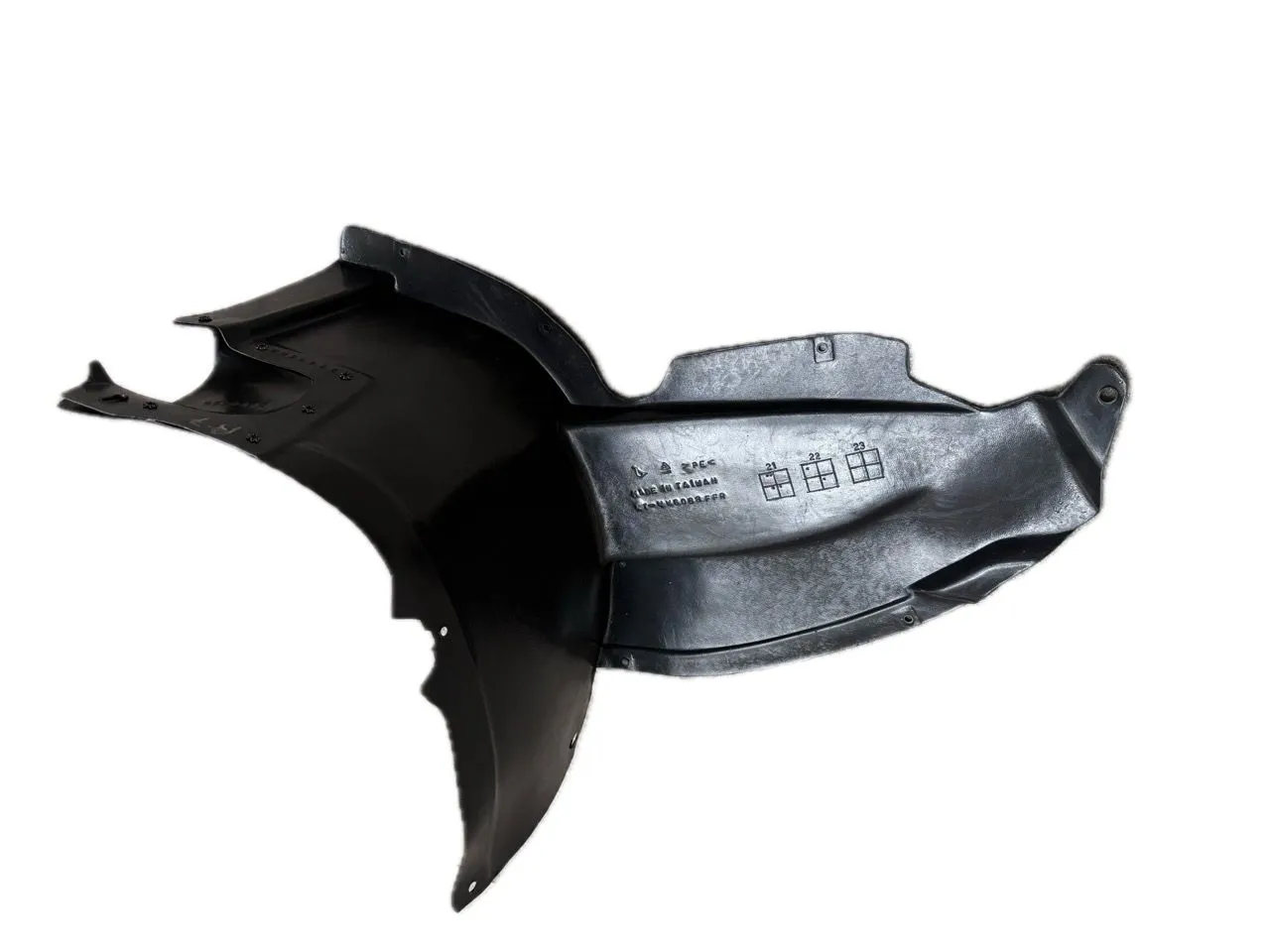 Защита крыла (подкрылок) передний правый Volkswagen Passat B7 2011-2015 передняя часть