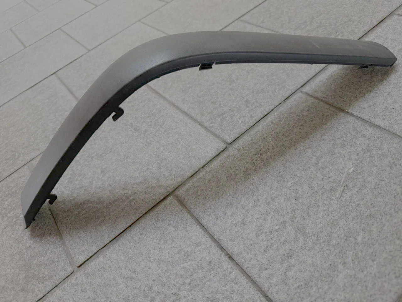 Накладка на бампер передняя правая BMW 3 E36 1990-2000