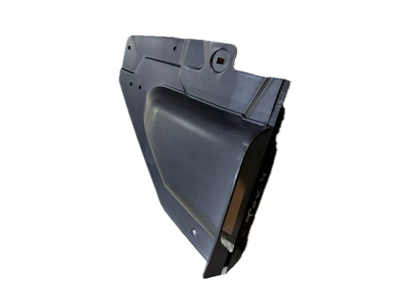 Пластиковая защита под передний бампер Ford Focus 2018-2021 правая хэтчбэк