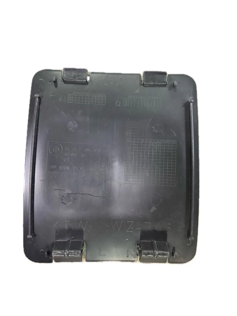 Защита крыла (лючок переднего подкрылка) BMW X4 (G02) 2018-