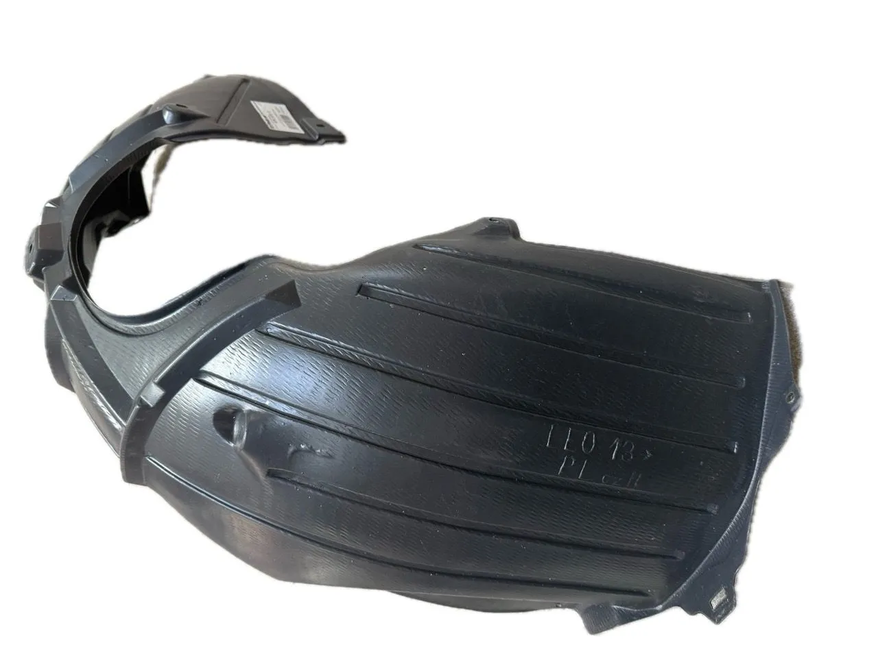 Защита крыла (подкрылок) передний левый Seat Leon 2012-2020 задняя часть