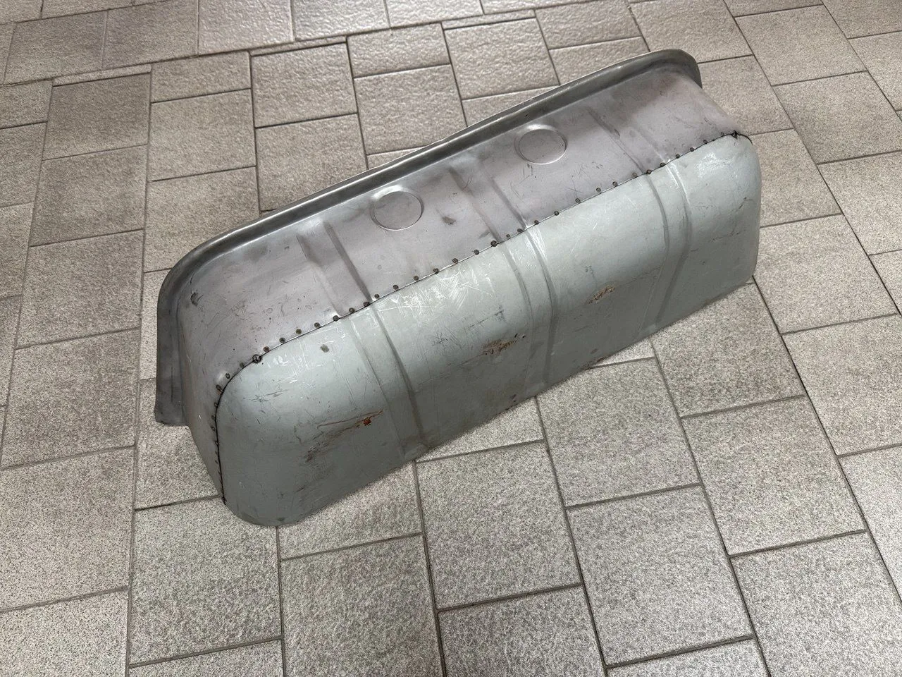 Ремкомплект подкрылка заднего Mercedes 207-410 1977-1995 левый=правый