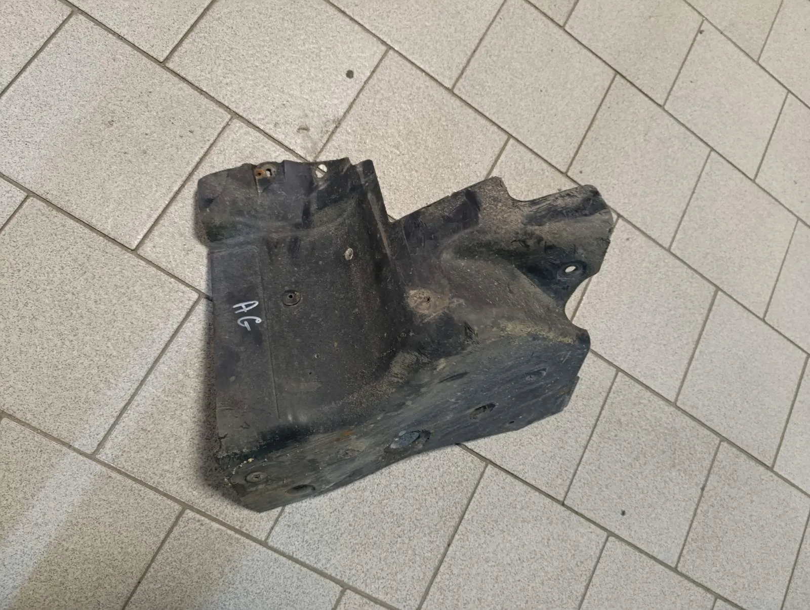 Пластиковая защита двигателя Opel Astra G 1998-2009 боковая правая