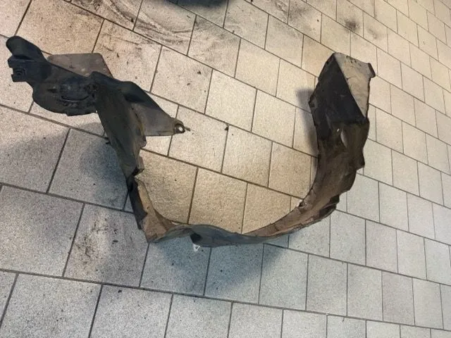 Защита крыла (подкрылок) передний левый Hyundai Terracan 2001-2007