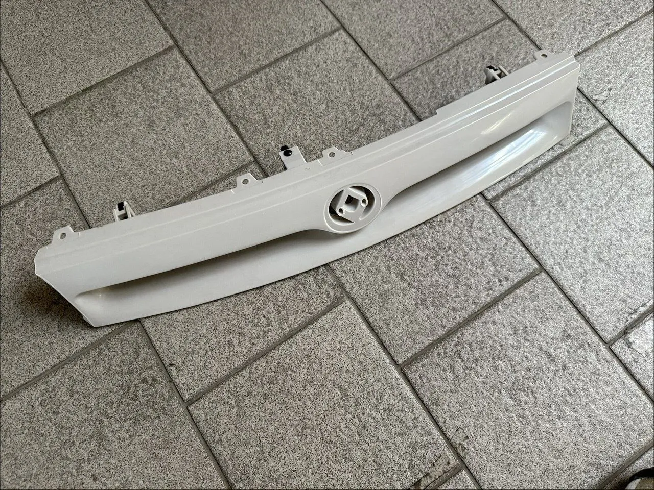 Решетка радиатора к Mazda 626 1992-1996