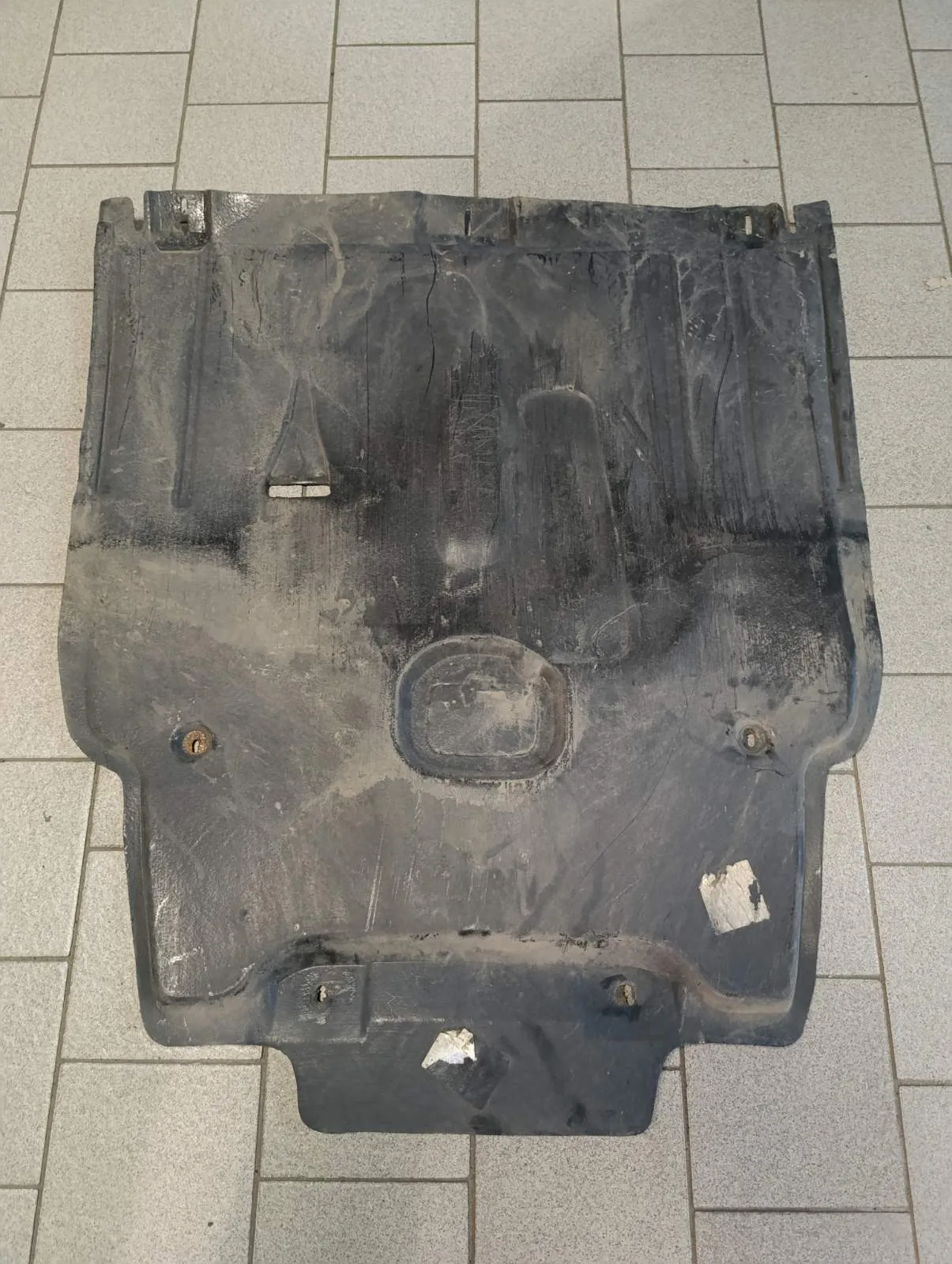 Пластиковая защита двигателя Mercedes CLA C117 2013-2020