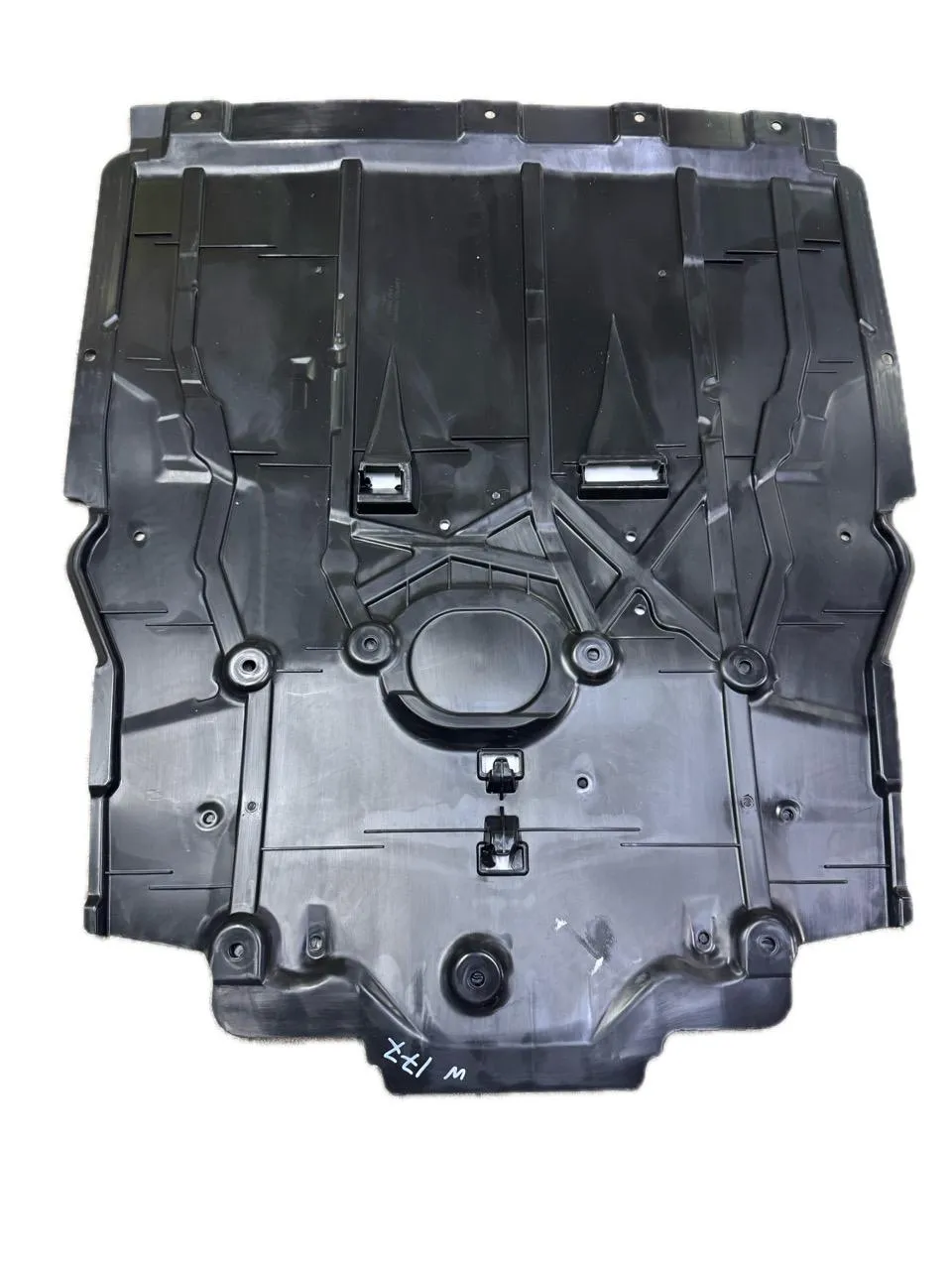 Пластиковая защита двигателя Mercedes-Benz A-Класс (W177) 2018-