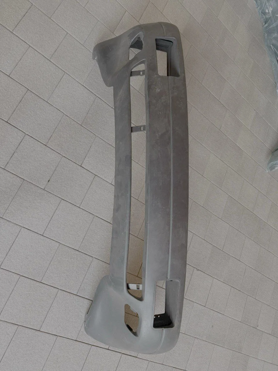 Бампер передний Audi 80 B3 1986-1991