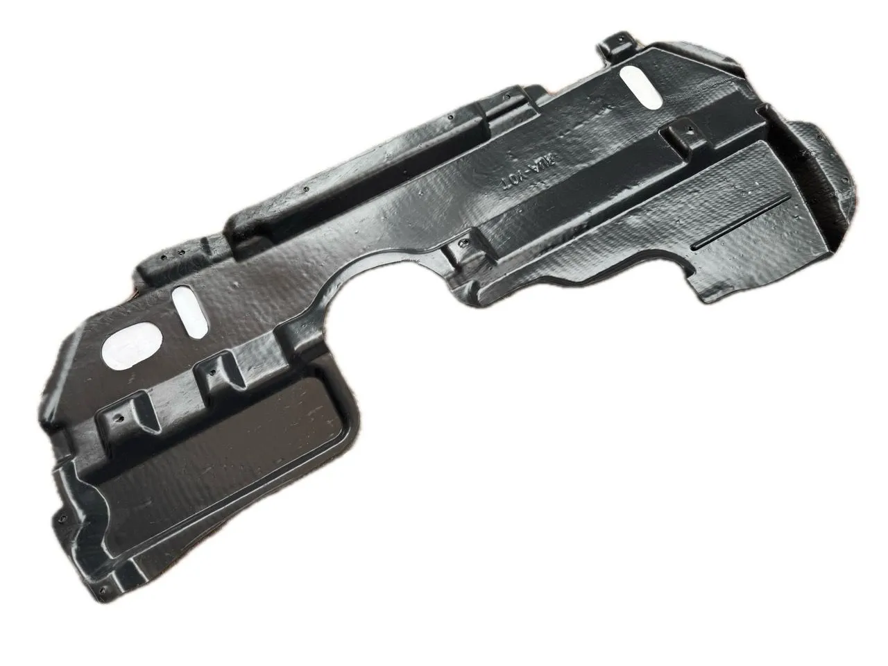 Пластиковая защита двигателя Toyota Verso 2009-2018