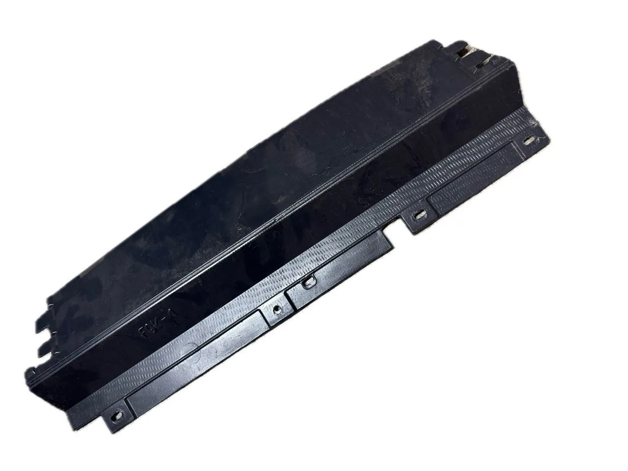 Пластиковая защита под передний бампер Ford Focus 1 1998-2005