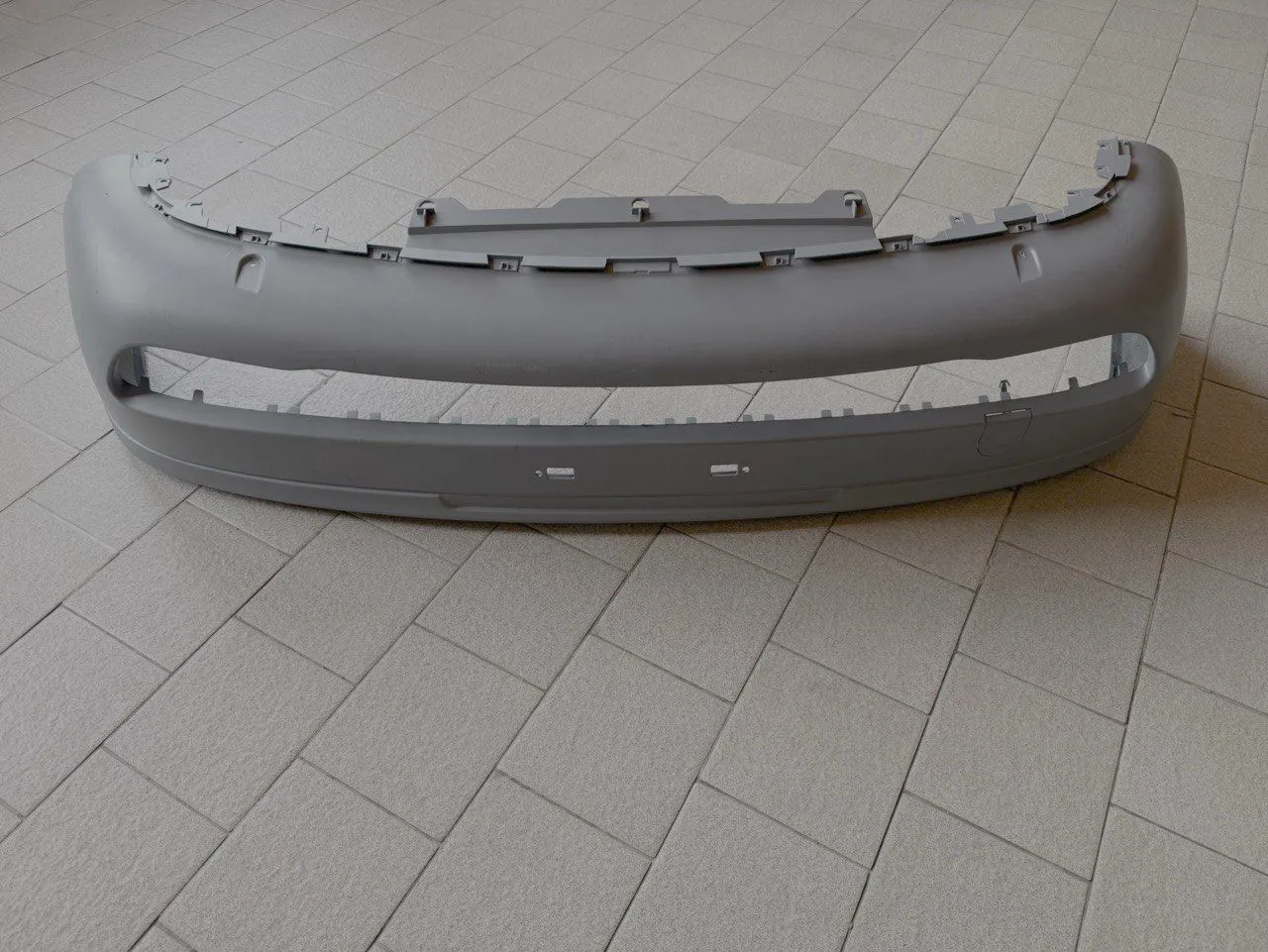 Бампер передний Opel Zafira A 1999-2004