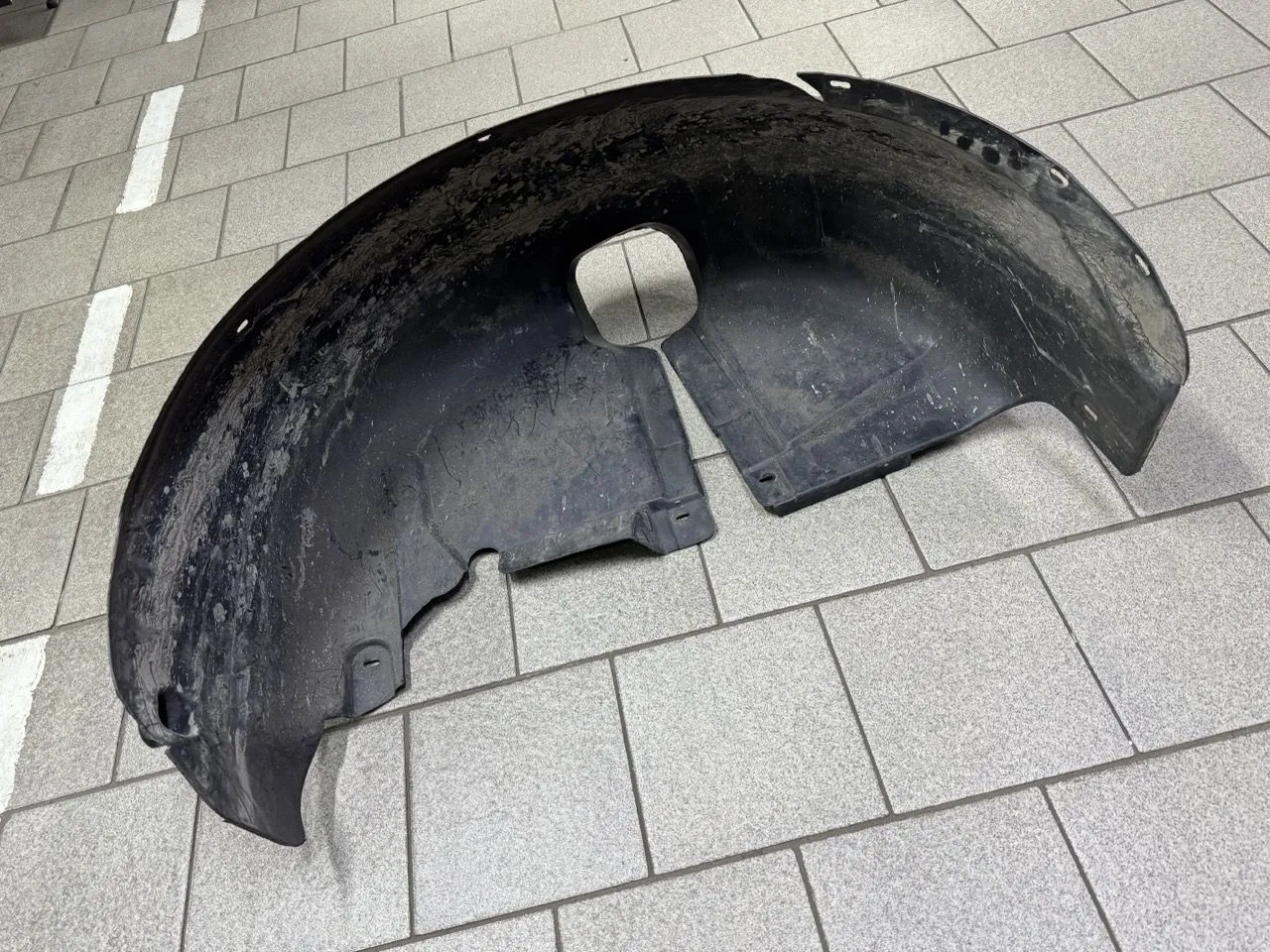 Защита крыла (подкрылок) задний левый Volkswagen Golf IV 1997-2004