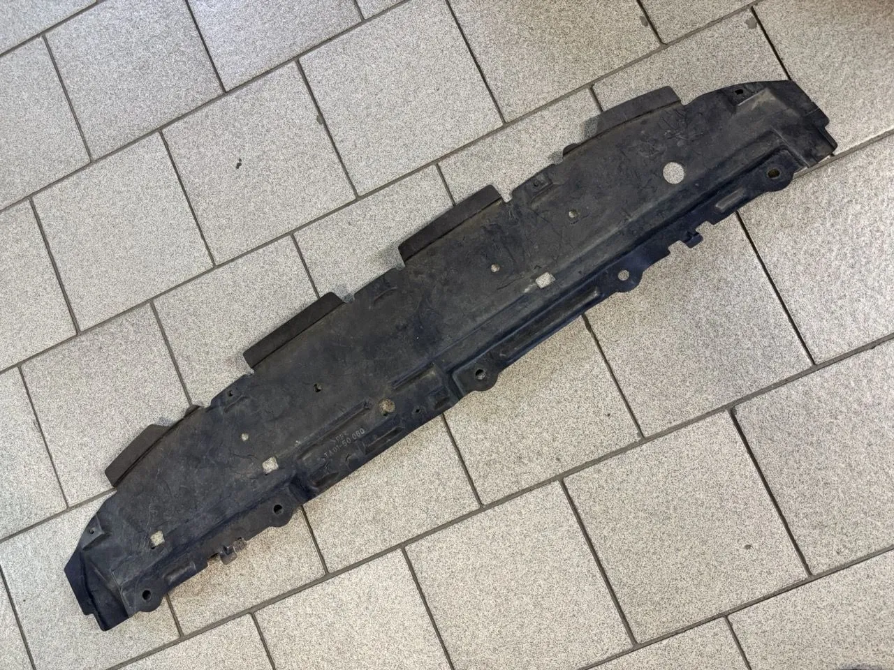 Пластиковая защита под передний бампер Mazda Xedos 9 1993-2003