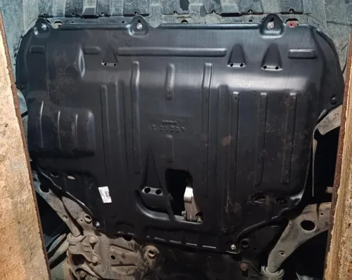 Пластиковая защита двигателя Volvo S40 2 2004-2012