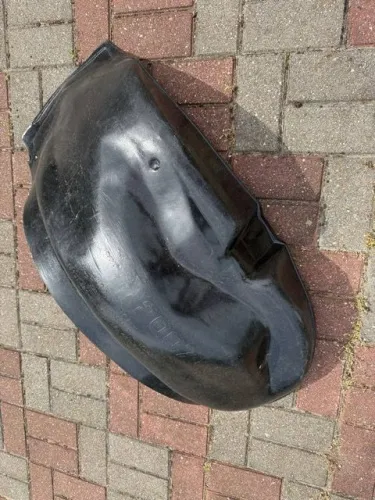 Защита крыла (подкрылок) передний правый Iveco daily 4 2007-2011