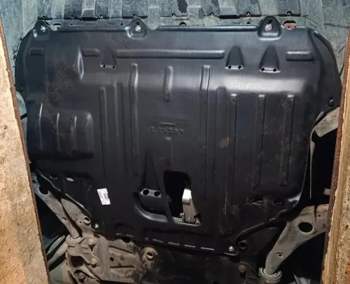 Пластиковая защита двигателя Volvo V50 2004-2012