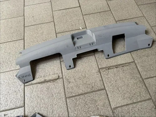 Решетка радиатора Peugeot 306 1993-1997